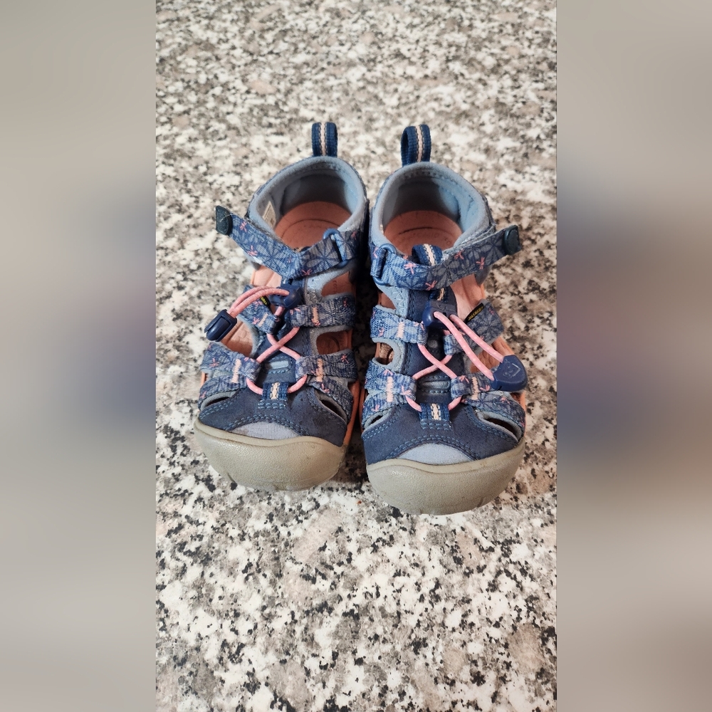 Keen Blue and Pink Sport Sandals with Protective Toe Cap